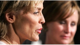 Sharon stone rÃ©vÃ¨le avoir Ã©tÃ© violÃ©e avec sa sÅ“ur par son grand-pÃ¨re durant son enfance
