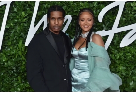 A$AP Rocky déclare son amour à Rihanna et officialise leur couple