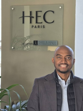 Diplôme d’Executive  Master of Science en Géopolitique et Géo-économie :  Christian André DIADHIOU distingué à HEC Paris