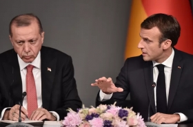 Erdogan accuse Macron de â€œcolonialismeâ€ et de â€œspectacleâ€ au Liban
