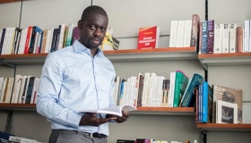 Comprendre les "multiples vulnÃ©rabilitÃ©s" de groupes humains  (Avec  Felwine Sarr)